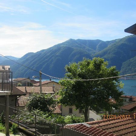 Casa Katia Apartment Lezzeno Bagian luar foto